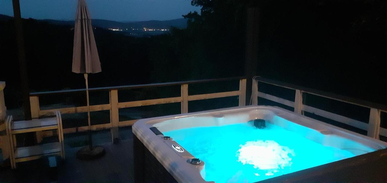 Podere Casalbosco - Idromassaggio E Panorama Rapolano Terme Eksteriør bilde